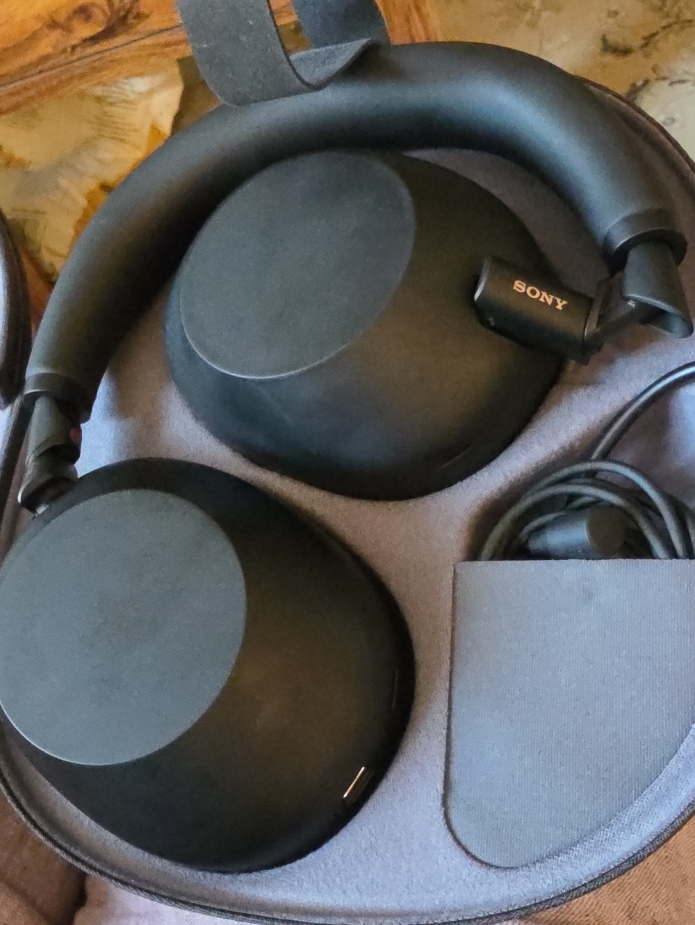 New Sony MX-6 Black Over-Ear Headphones